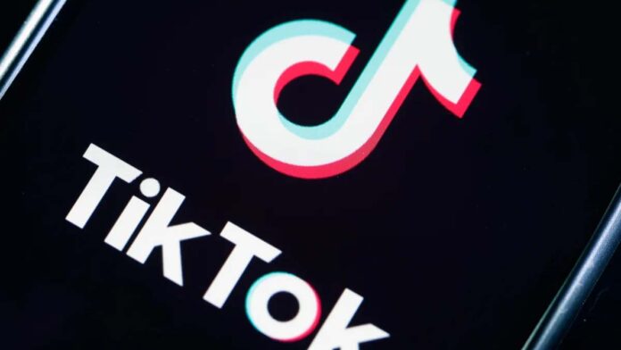 Australia: il divieto sui social media per gli under 16