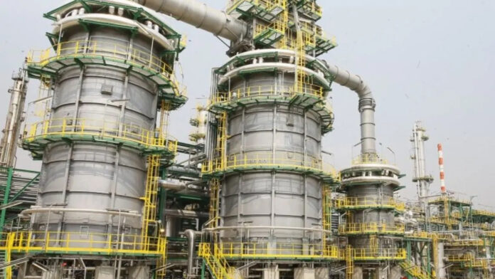Angola, svolta energetica: inaugurata la nuova raffineria di Cabinda