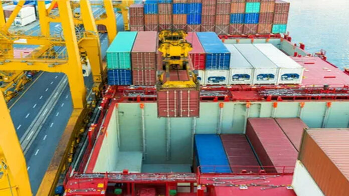 La Cina accelera in Europa: surplus su del 24%