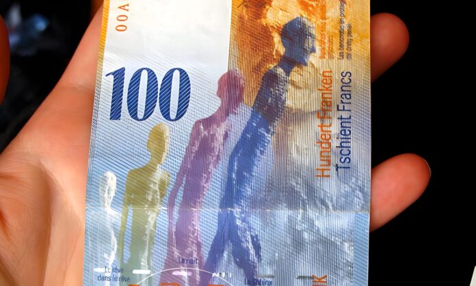 Sicurezza bancomat: dimezzati gli attacchi in Svizzera