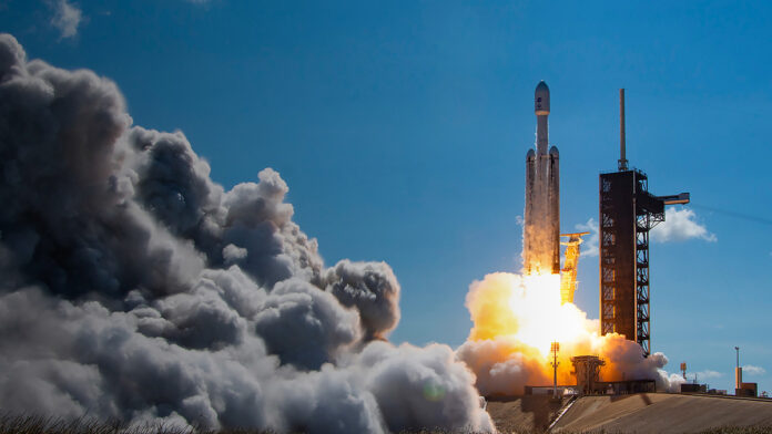 SpaceX sbarca sul Nasdaq: i dettagli della IPO più grande della storia