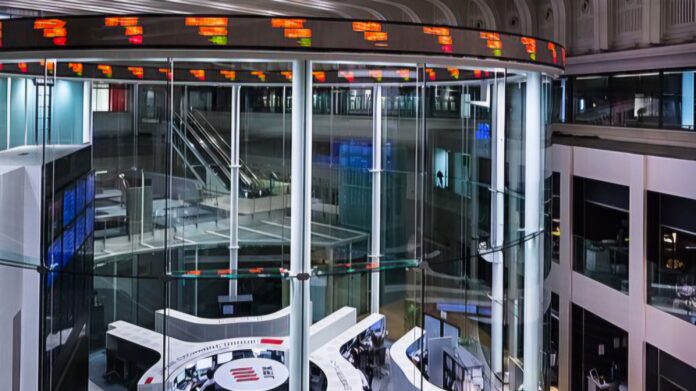Mercati Asia in rimbalzo: Tokyo e Seul guidano la ripresa mentre petrolio e valute frenano