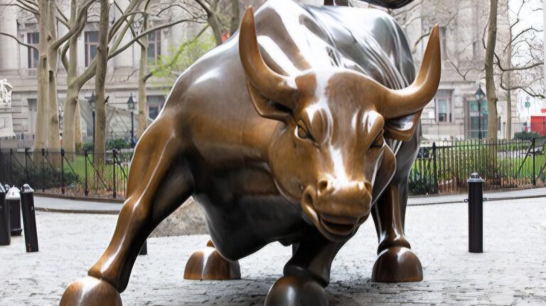 L’Europa dopo toro: AI libera e crypto da record per Trump