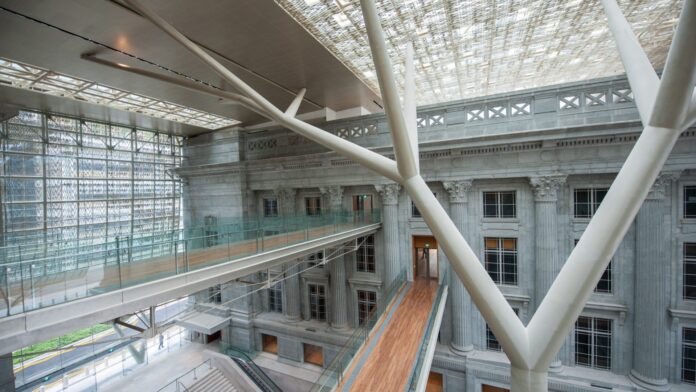 Photo courtesy: National Gallery Singapore (Atrium) Media center, https://www.nationalgallery.sg/content/dam/media-centre/assets/building-spaces/National-Gallery-Singapore_Atrium.jpg Photo courtesy: National Gallery Singapore (Atrium) Media center, https://www.nationalgallery.sg/content/dam/media-centre/assets/building-spaces/National-Gallery-Singapore_Atrium.jpg