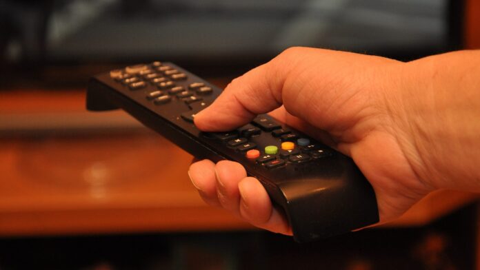 tv La svolta di Comcast: addio alla convergenza media-Tlc
