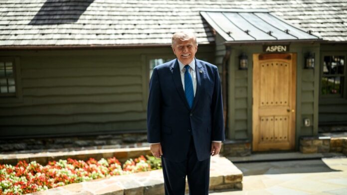 President Donald J. Trump meets with his cabinet at Camp David, July 31, 2026. Photo courtesy, license: White House press media gallery (P20260731DT-0125) President Donald J. Trump meets with his cabinet at Camp David, July 31, 2026. Photo courtesy, license: White House press media gallery (P20260731DT-0125)