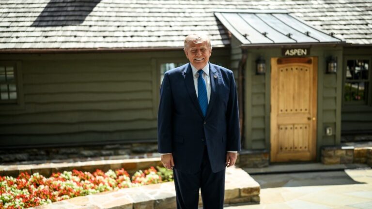 President Donald J. Trump meets with his cabinet at Camp David, July 31, 2026. Photo courtesy, license: White House press media gallery (P20260731DT-0125)