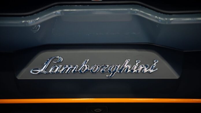 Lamborghini: l’eredità senza tempo della prima vera supercar